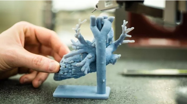 Crack metal 3D printing "card neck" puzzle